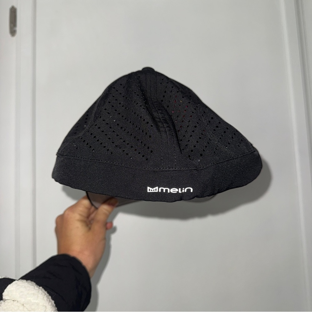 Black Performance Cap - image 6